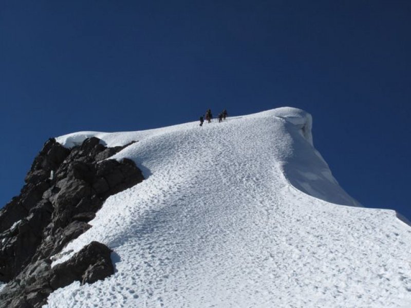 Ccampa-Nevado-Summit-picks-097